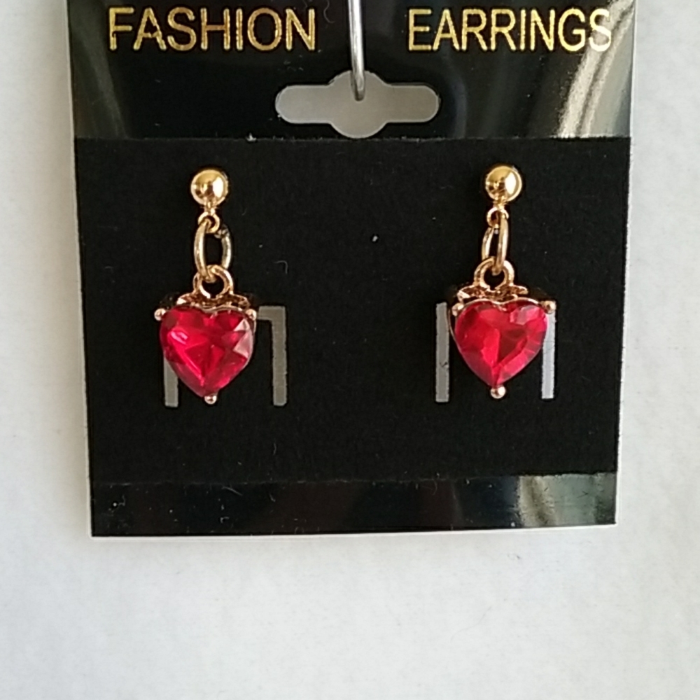 Womens red rhinestone heart post earrings